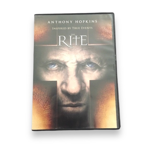 τhε Riτε • Horror • Exorcism • Widescreen • Anthony Hopkins • The Rite - Picture 1 of 13